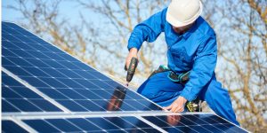 Installation Maintenance Panneaux Solaires Photovoltaïques à Siouville-Hague